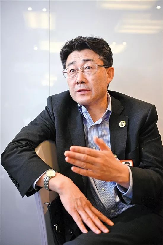 高颜值女学霸!颜宁当选美国科学院士,明明可以靠脸非要拼智商_jue