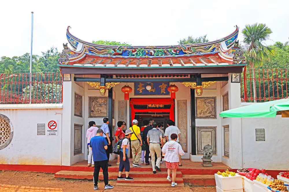 镜游天下马六甲三宝庙并不是一座简单的庙