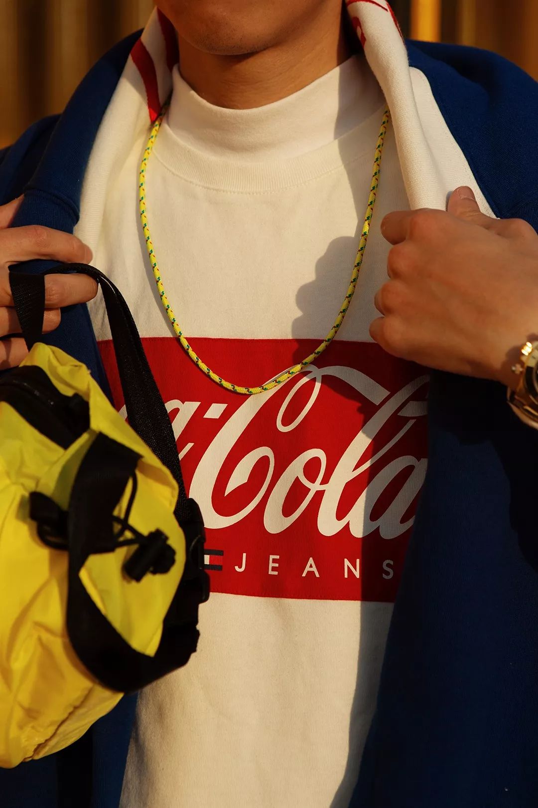 造型示范tommy jeans x coca