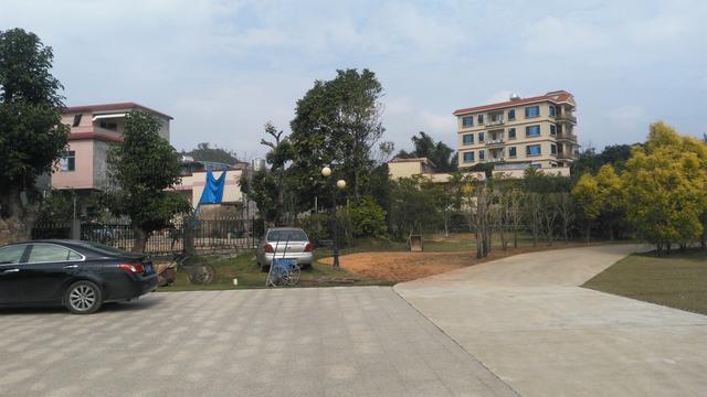 1/ 12 惠州市惠东县五配村,位于稔山镇西面约两三公里处.