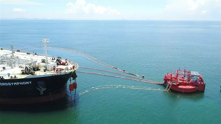 开工原油的首次进厂,标志着项目单点系泊(spm)正式投入运营,拉开了