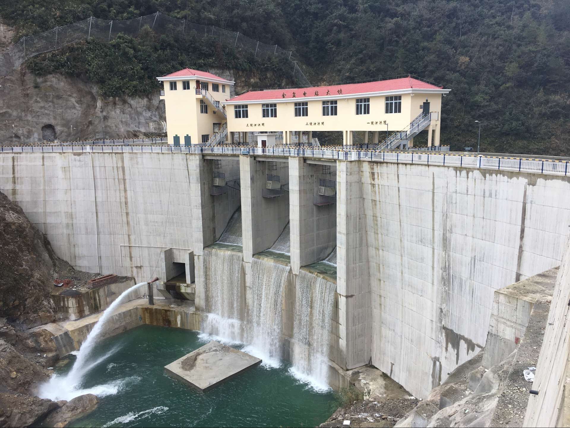 水电站水库生态基流监测管理系统