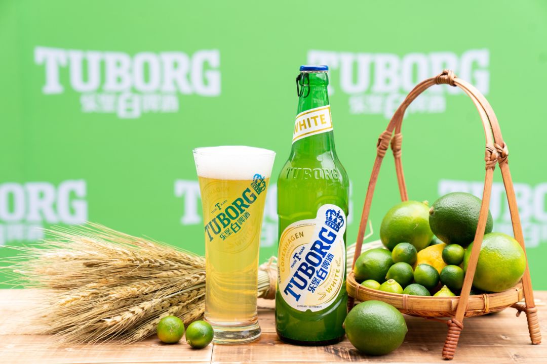 全新乐堡白啤清新上市黄子韬教你开启小清新酒局