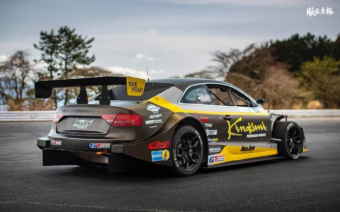 奥迪a5 7.4l排量的漂移赛车