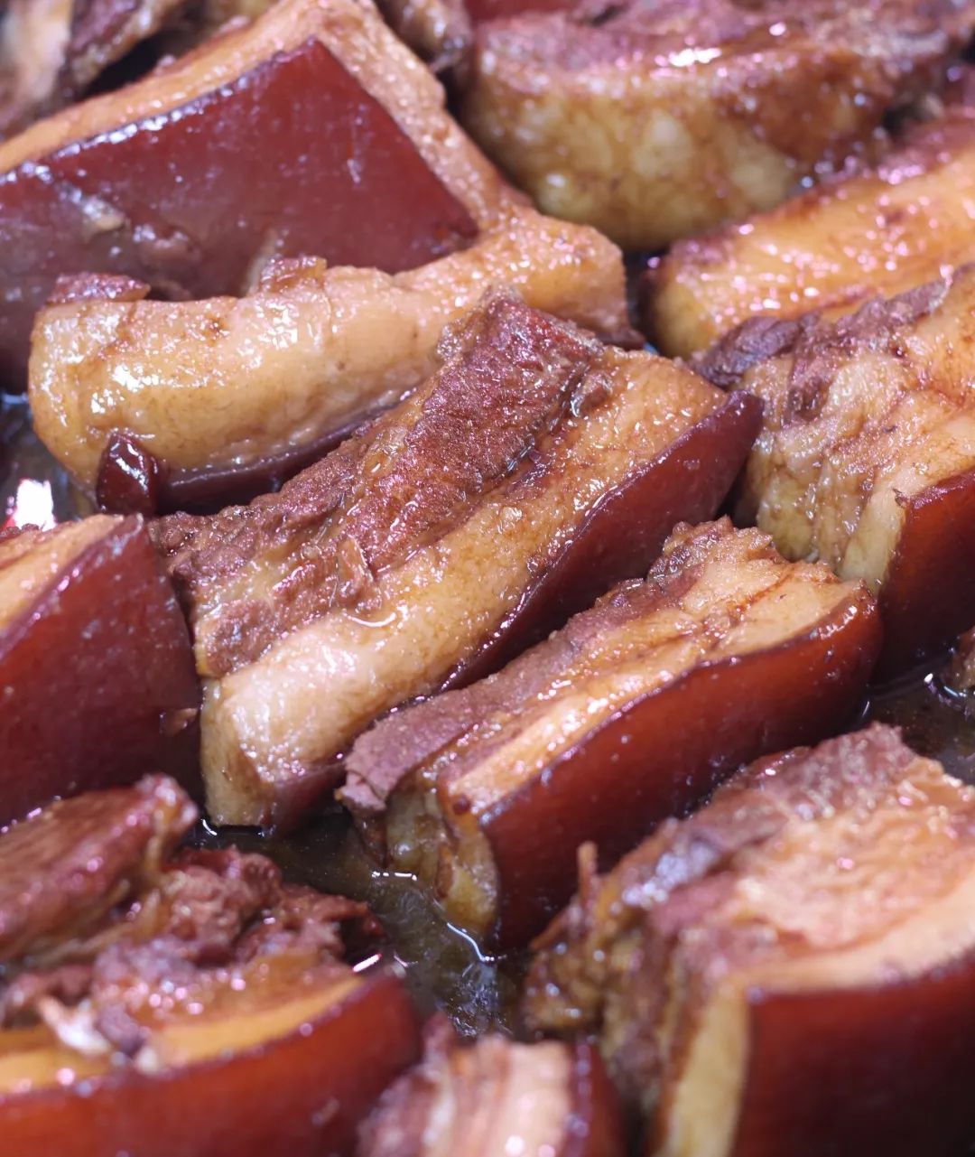 卤肉#相信很多人都知道台湾卤肉,但是来自潮汕的卤肉,你吃过吗!