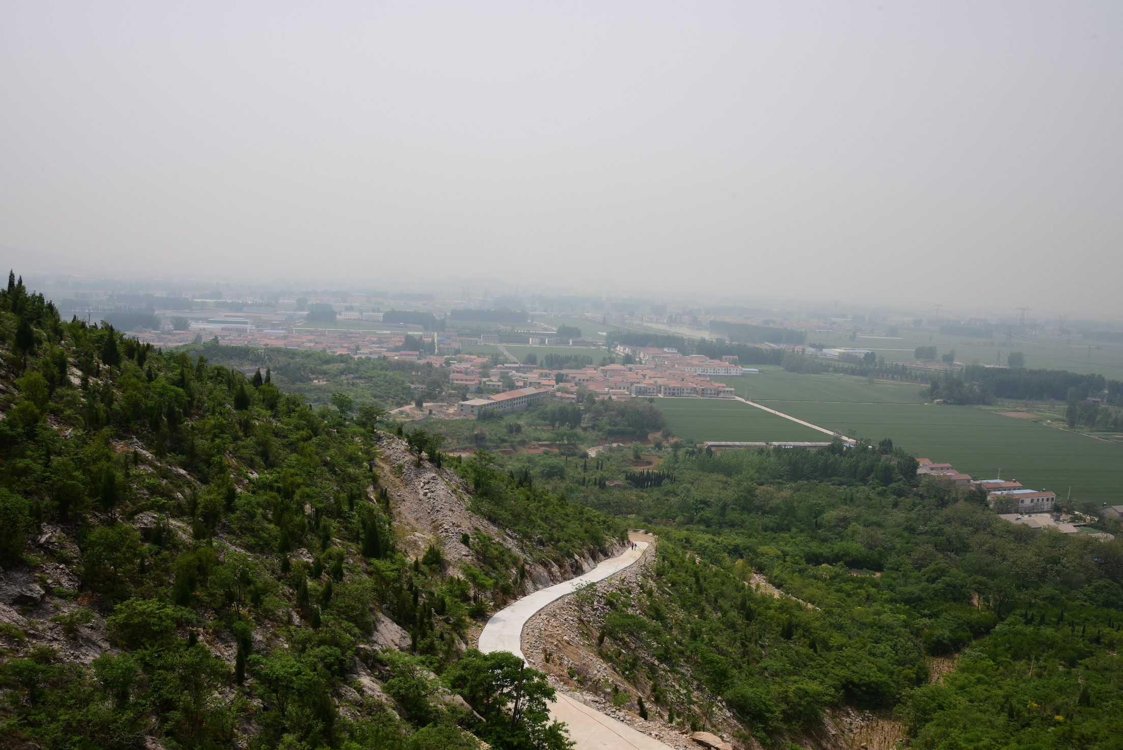 行走在徐州大彭镇赶庙会寻唐槐后人游千佛寺寻找五色土