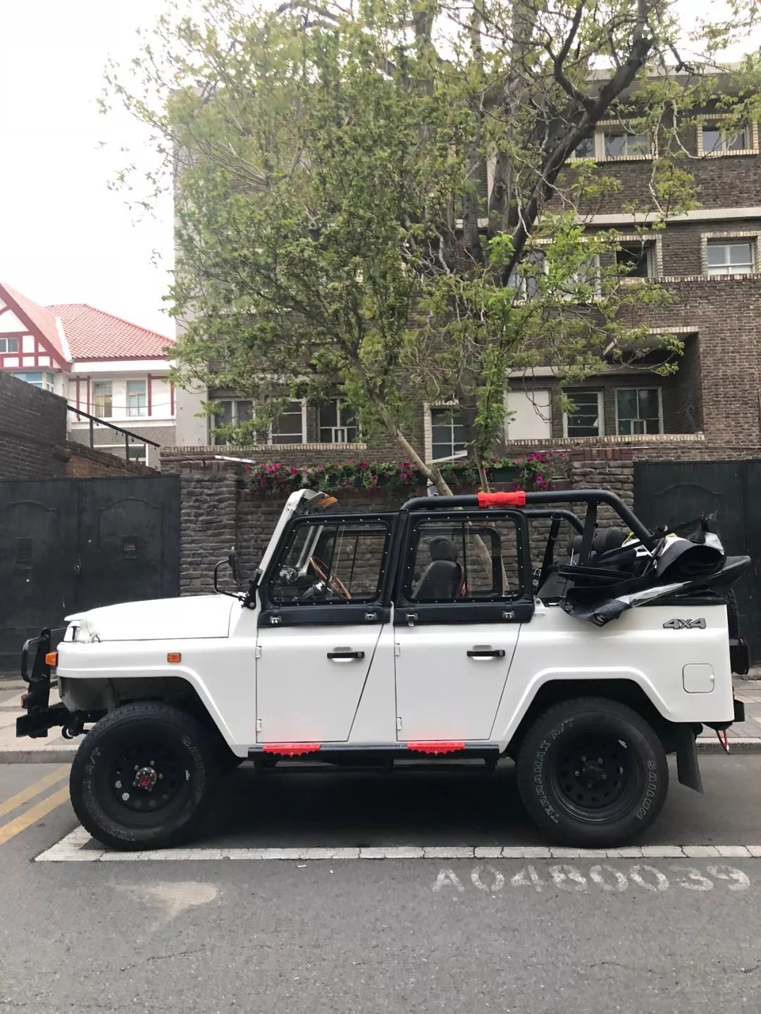 bj212夏季靓丽装敞篷兜风版