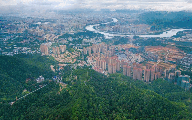 带你空中逛梅州这一新区360无死角保证你没看过