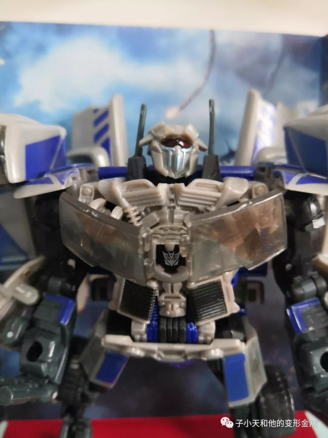 评玩具子小天movie杨测评变形金刚变1反弹球狂派狠角色蓝色皮卡