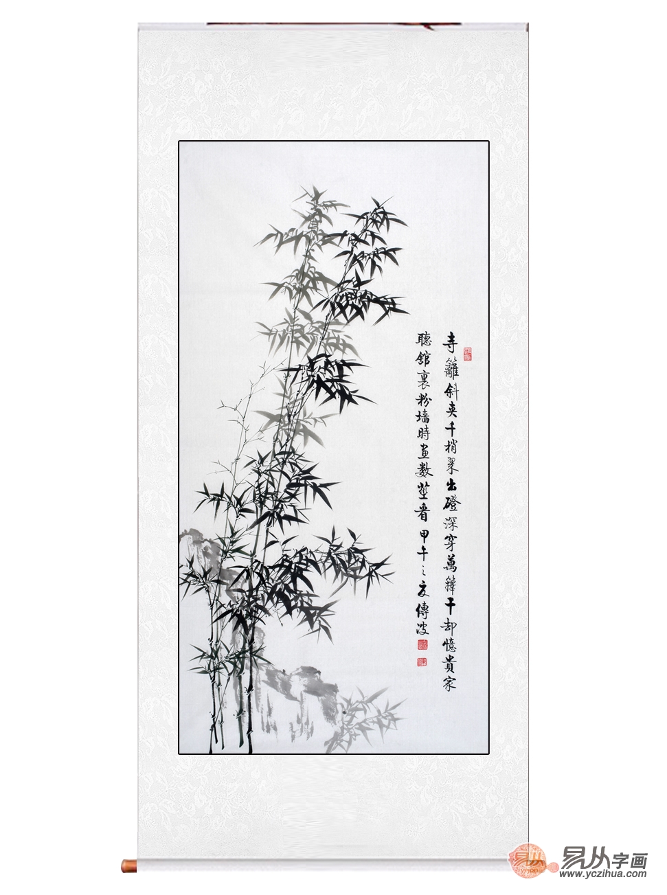 传波先生画竹擅用墨色勾勒出竹子的轮廓,将竹子的神韵展现得更为淋漓