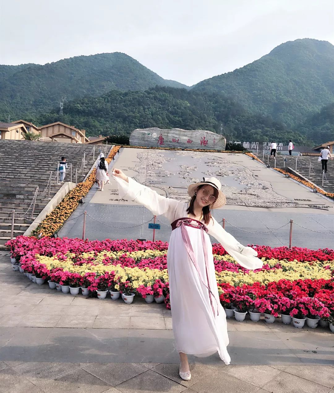 江西九江德安县供电公司郭慧荣,一名活力四射的姑娘.