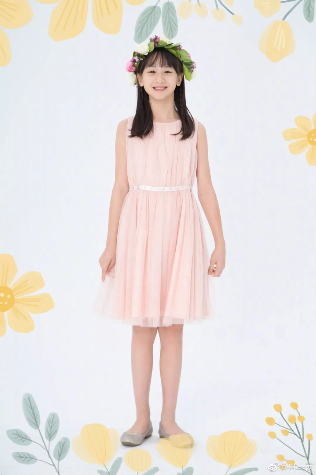 原创森碟天天晒合照多多长成大美人嗯哼jasper见面还在比大小