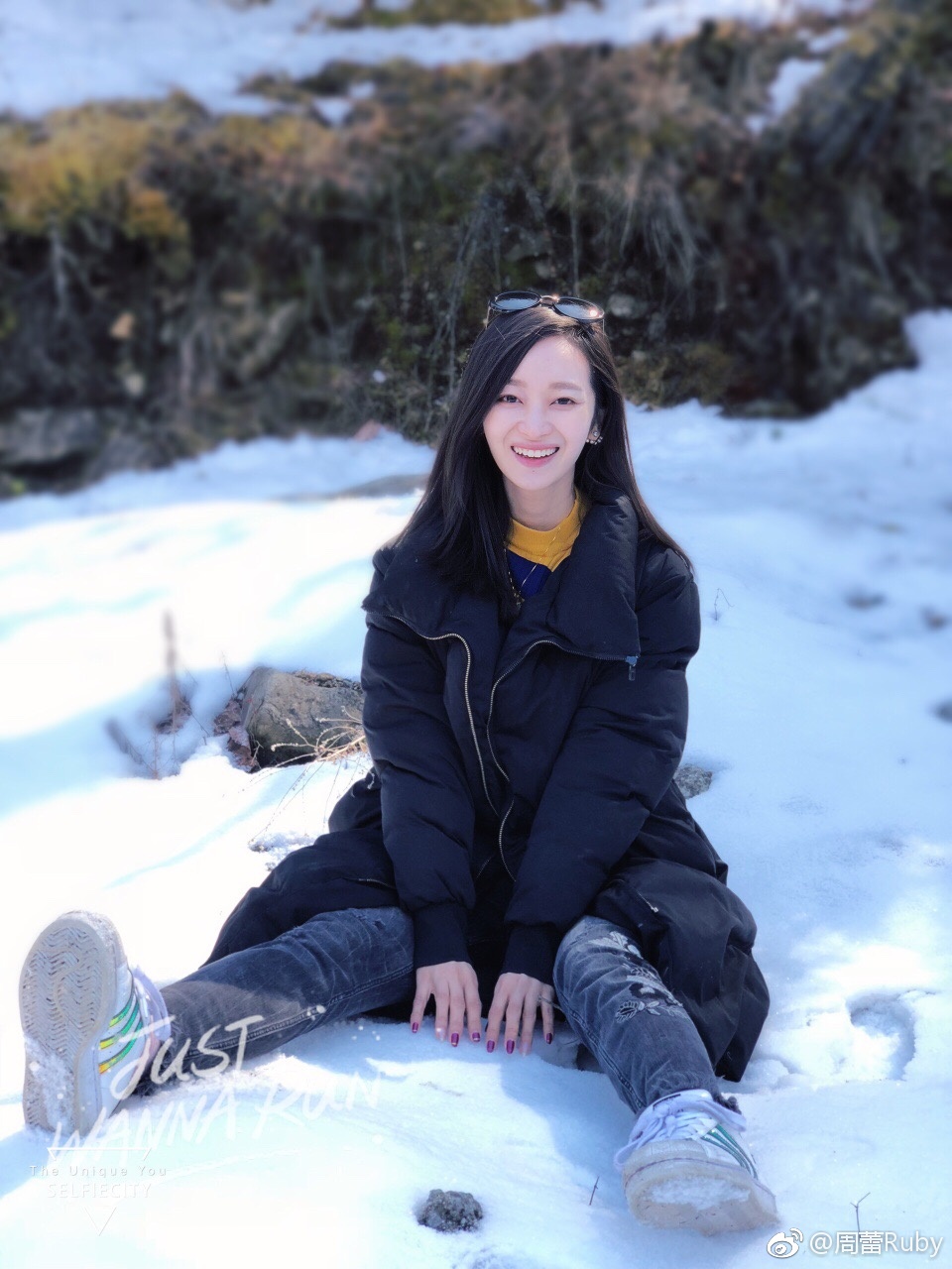 组图:王治郅妻子周蕾生活照 靓丽主持人笑容灿烂