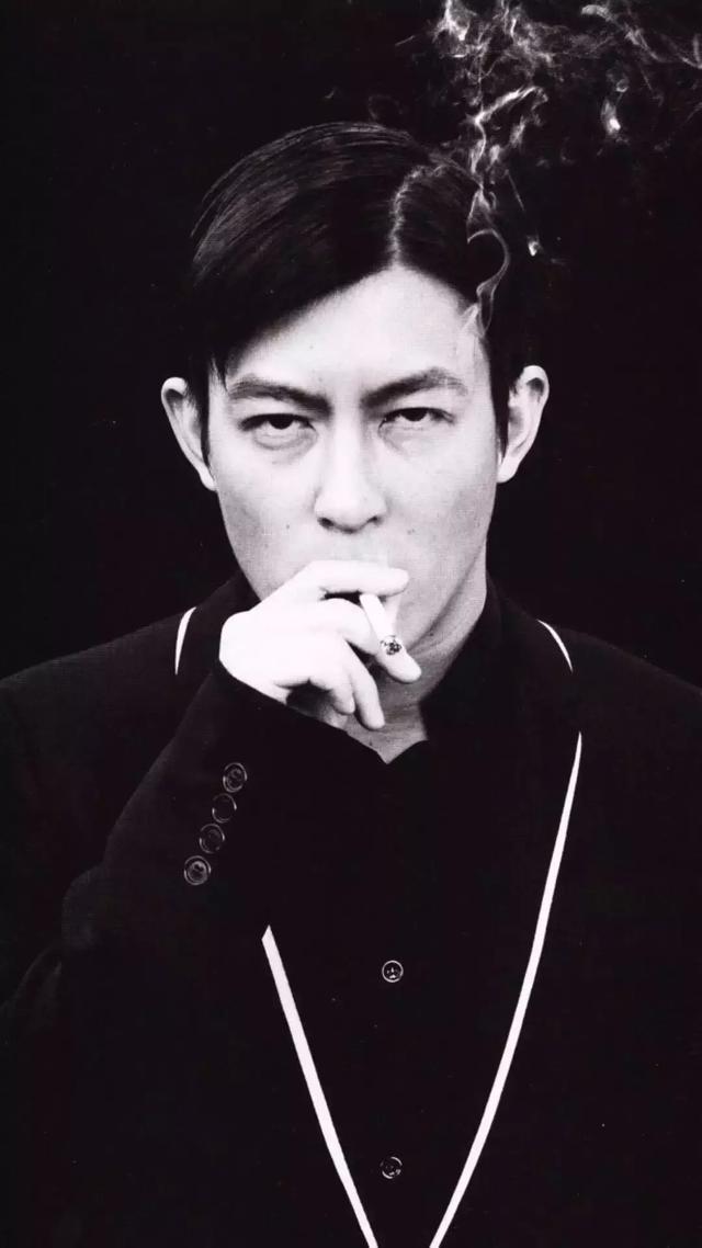 希望微博停更了20天的陈冠希没有放弃中国年轻人