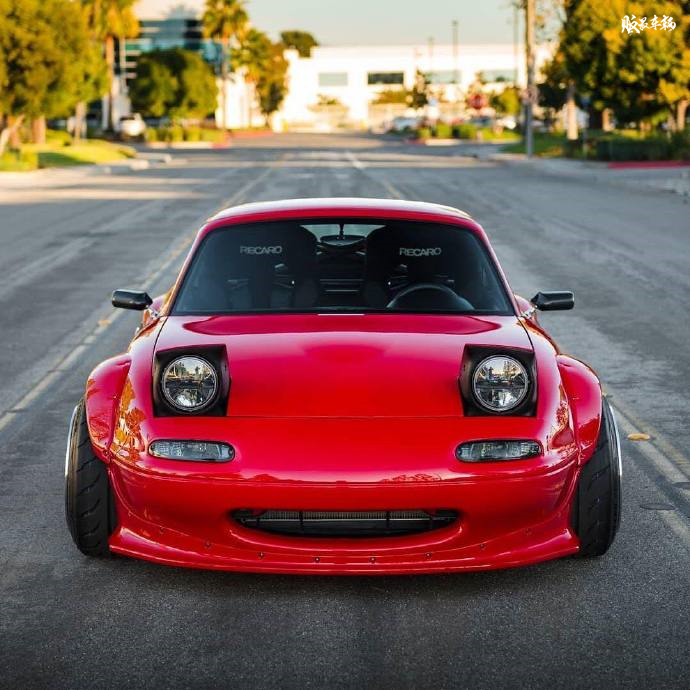 马自达mx-5 na,大眼撩人!