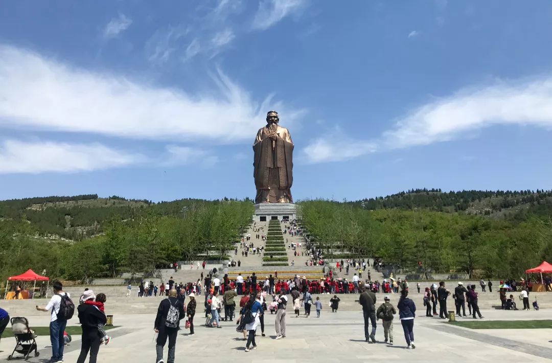 三地四园热度爆表五一假期刷新多项纪录