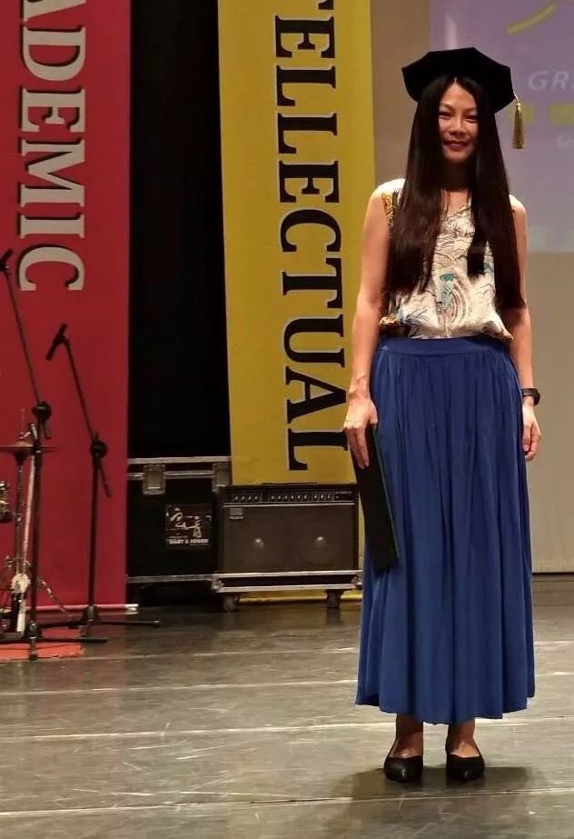 平,李雨朦共同观摩了171中学余婉婷老师讲授的初中性教育七年级二单元