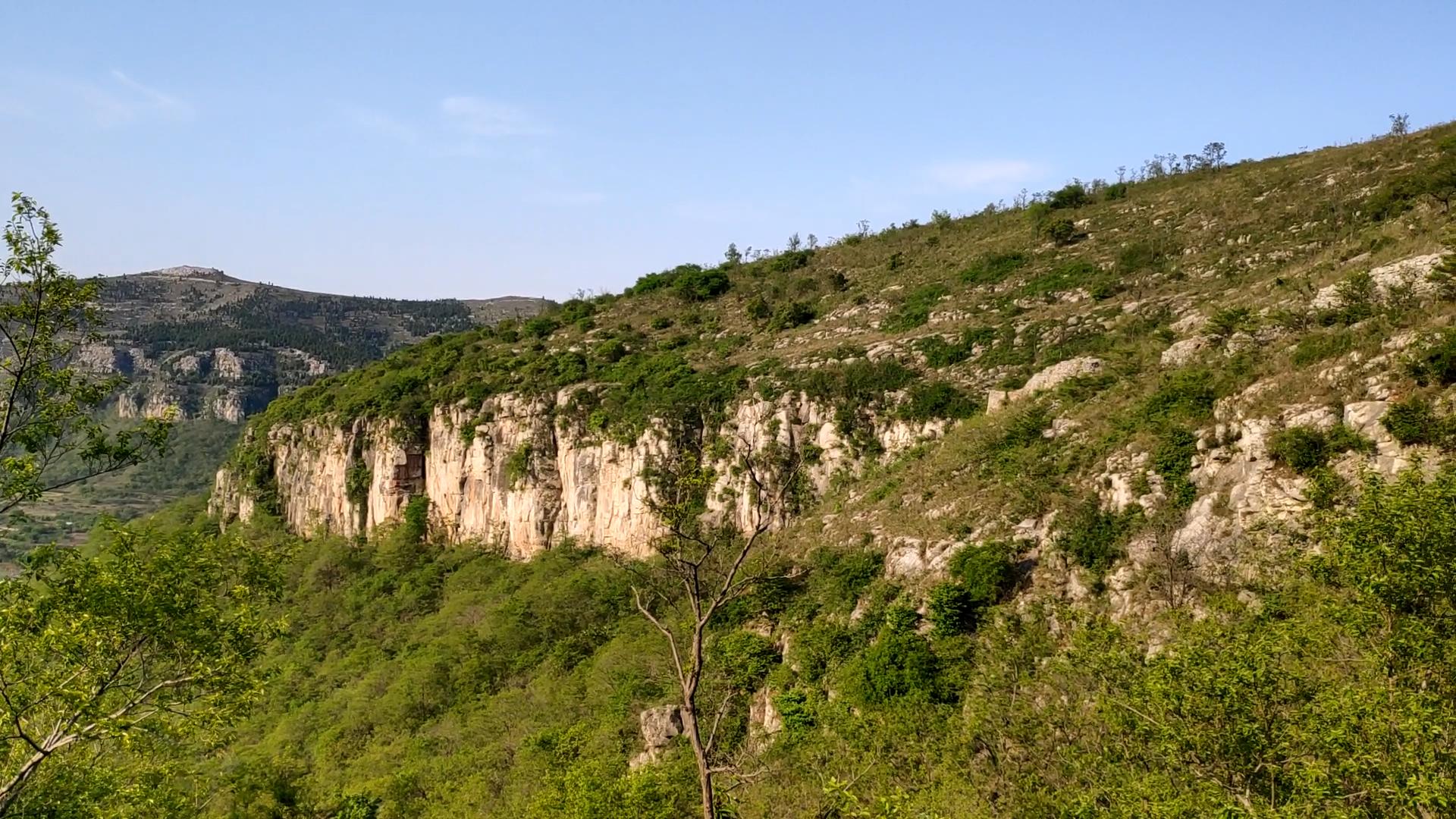 "探宝者"云谷山上瞎折腾