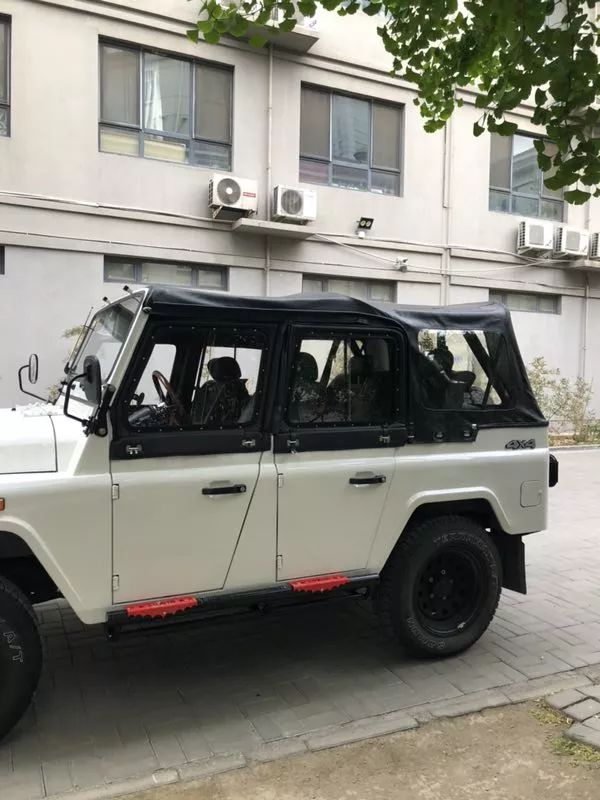 bj212夏季靓丽装敞篷兜风版