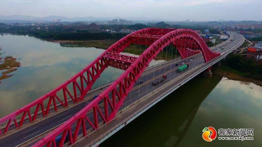 越江桥梁已达17座包含浮桥在内至2012年至2012年▲南河大桥沙石大桥