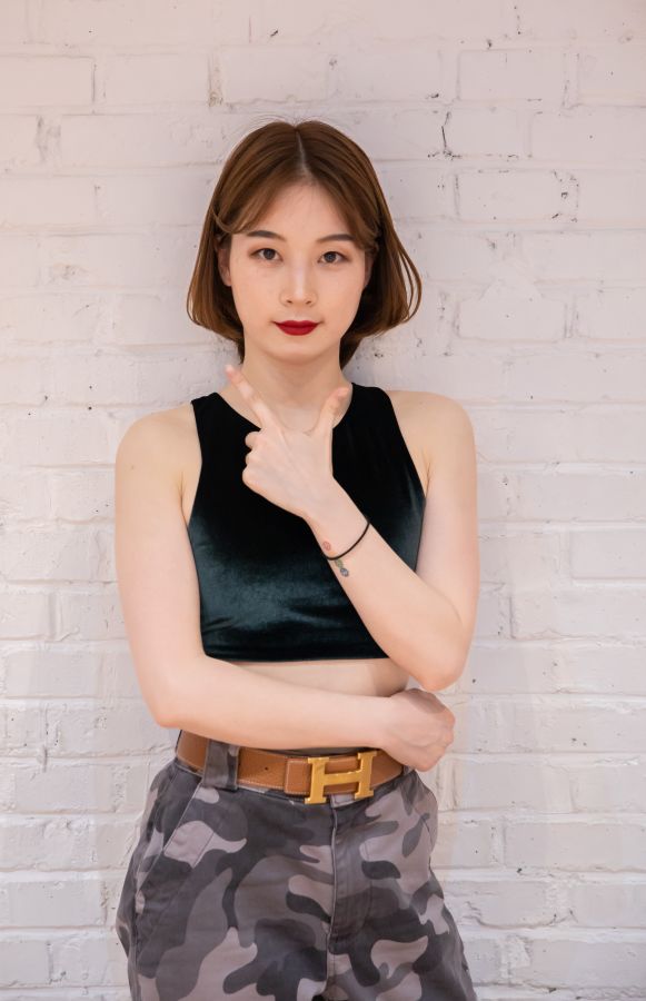 金 (山东威海)张嫚玲/嫚玲(江苏连云港)张莉琳 / 小汐 (四川南充)闫静