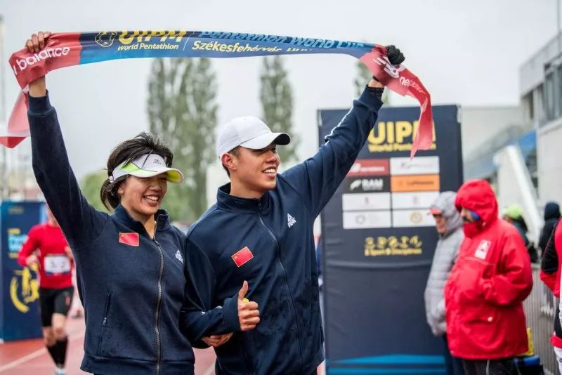 混合接力项目金牌.