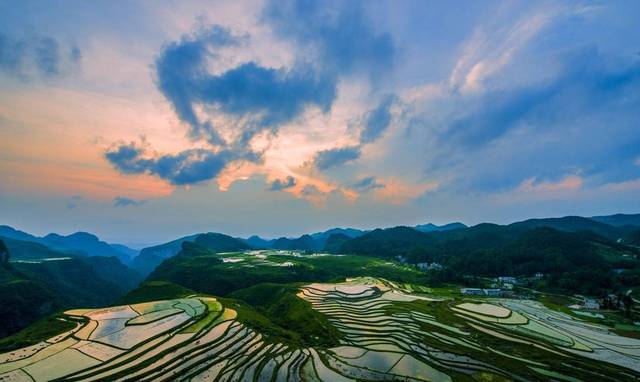 貴陽花溪高坡苗鄉,貴陽最佳自駕遊線路,苗族四月八節日不可錯過