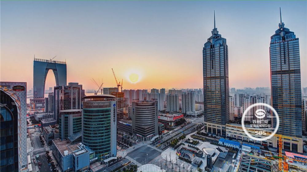 朱云,今年55岁苏州工业园区一家企业的负责人2002年被评为苏州市劳动