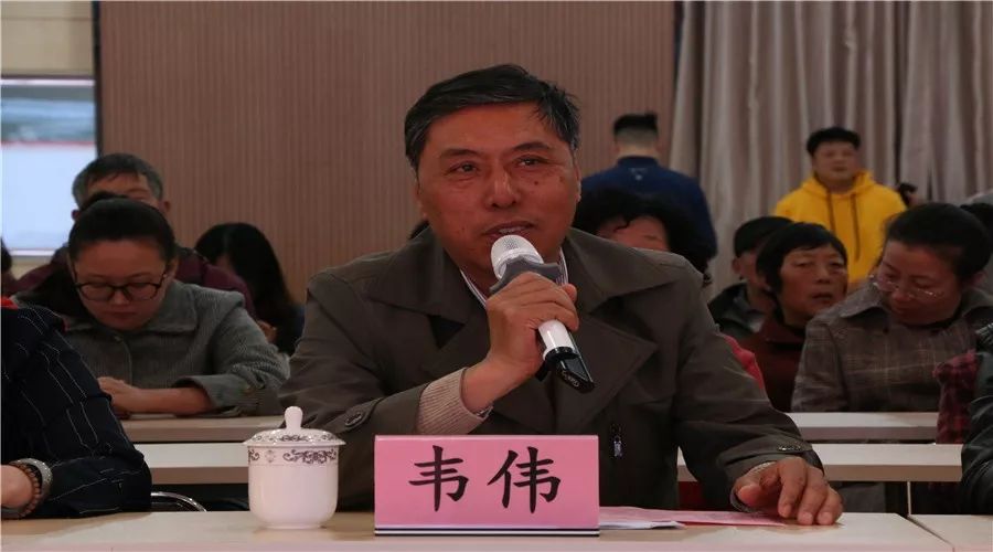 春暖花开日读书进行时