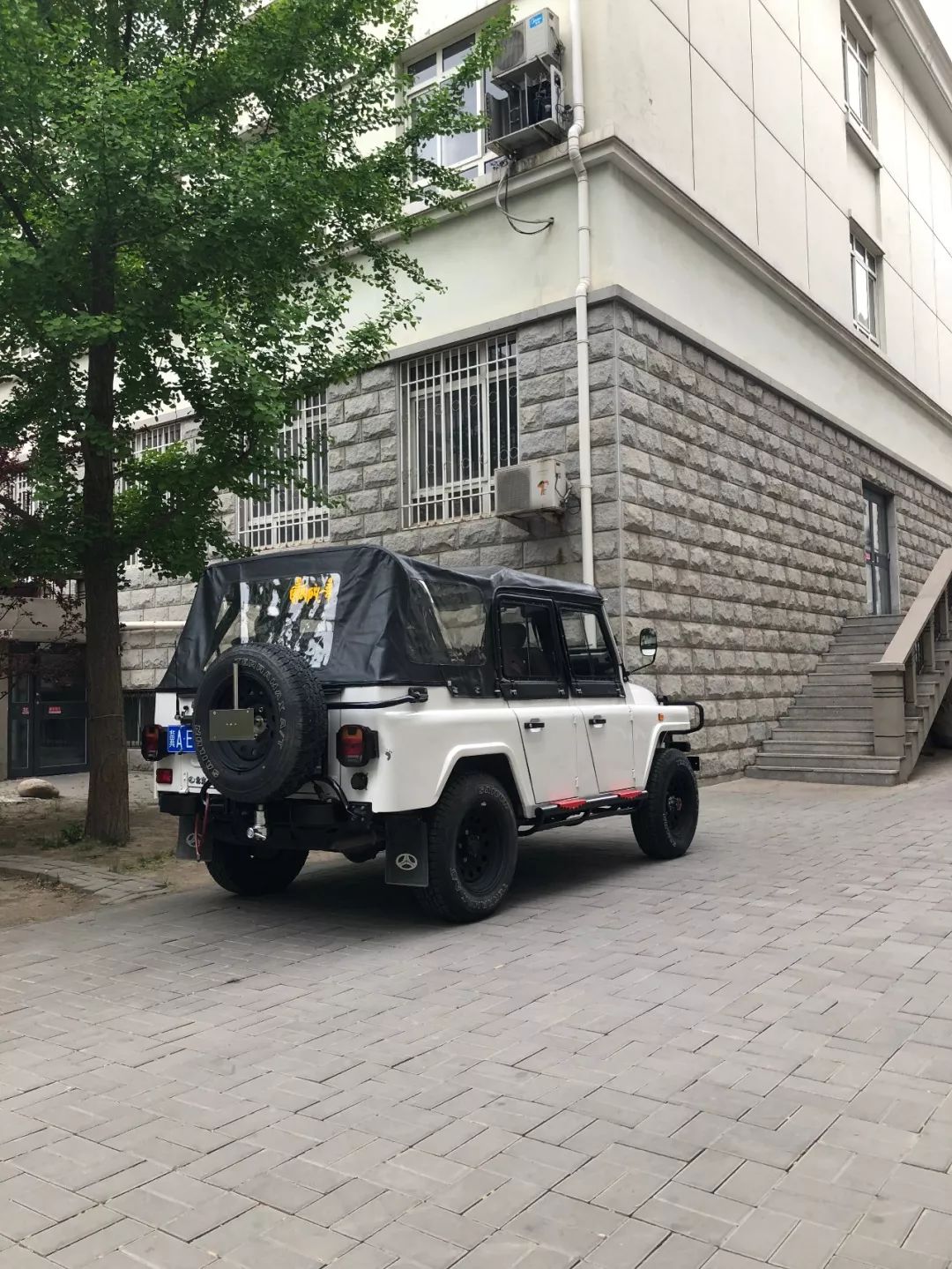 bj212夏季靓丽装敞篷兜风版