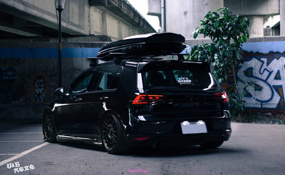 完美vag设定!黑武士高尔夫改装鉴赏