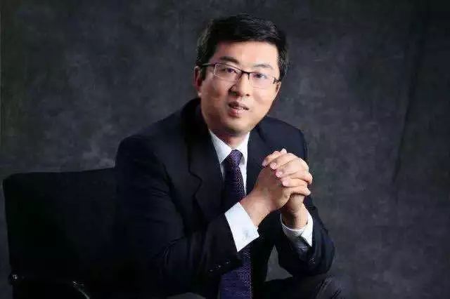 嘉宾简介马东晓律师是中伦律师事务所合伙人,深耕知识产权领域29年,曾