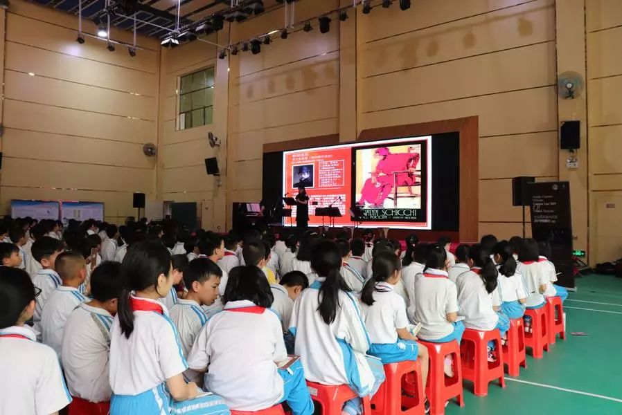 文化周末室内乐团2019校园行之走进厚街镇中心小学