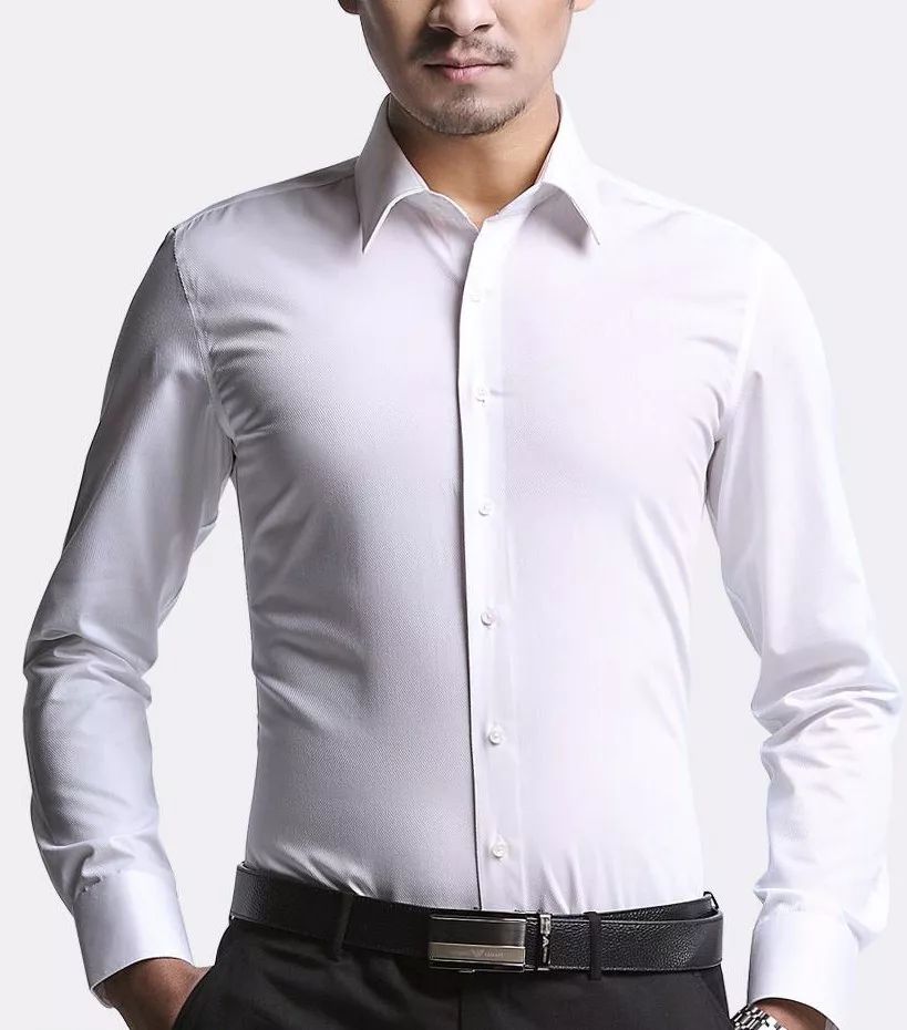 比较壮的或者偏胖的男士,宜用尖领的款式,可以拉长颈部线条和修饰脸型