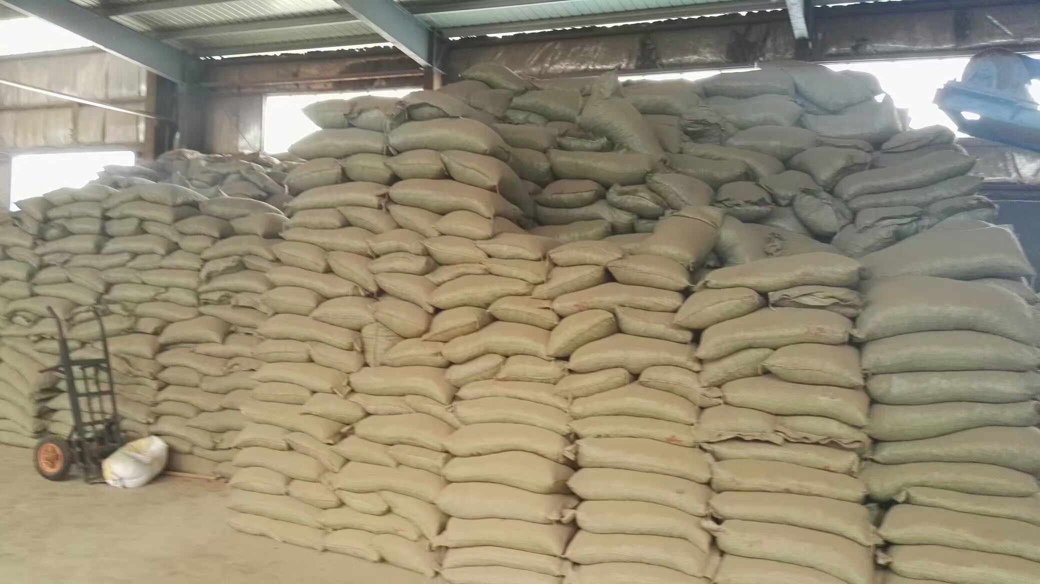 松木颗粒燃料厂家必须注意的存储和生产环节的消防工作