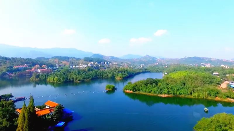 达州莲花湖全面禁止船只经营行为!_湿地