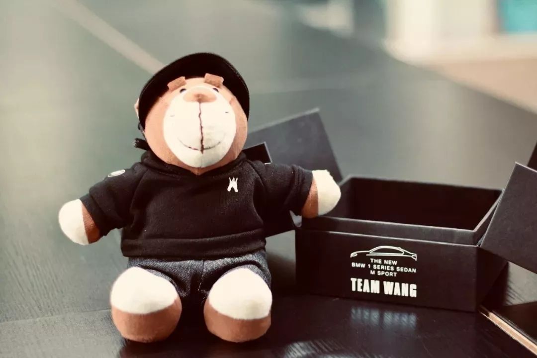 你是否在憧憬这只bmwbava小熊