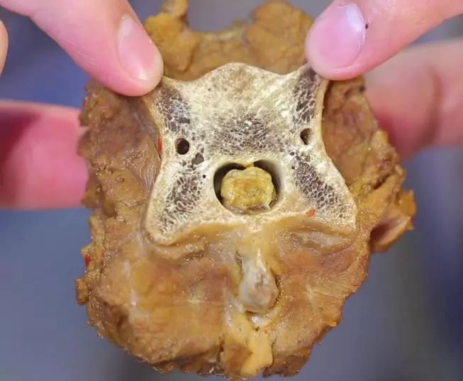 里面的脊髓饱满,根本停不下来!