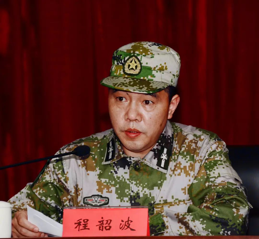 沙场春点兵葭沚街道2019年民兵整组点验暨干部任命大会召开