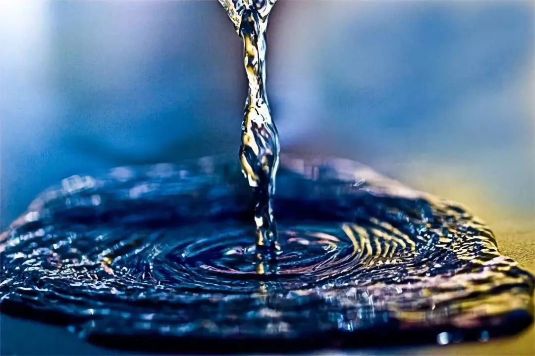 带着镜头去玩水5种和水有关的创意摄影题材