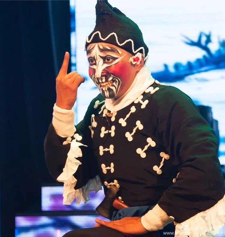 美拍欣赏爱京剧之生旦净末丑丑