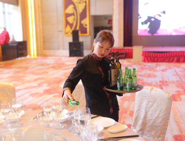 练兵时刻餐饮部技能大赛收官之战