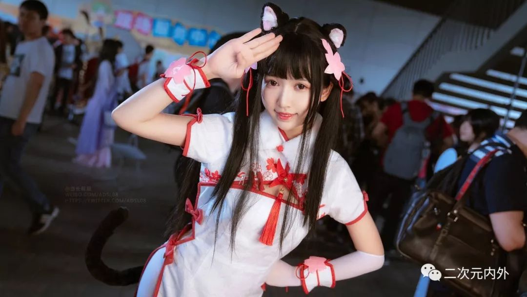 可爱萝莉 白丝旗袍_鳗鱼