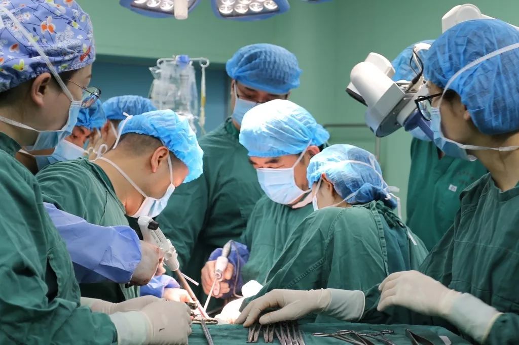 世纪坛医院黄牛票贩子挂号接单