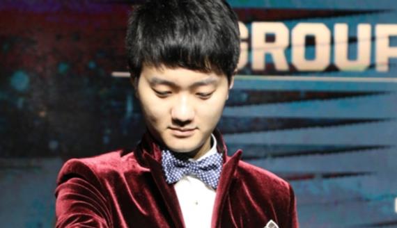 maple的影响下,本就是"双刃剑"的打野选手hacker更是容易野区沦陷.