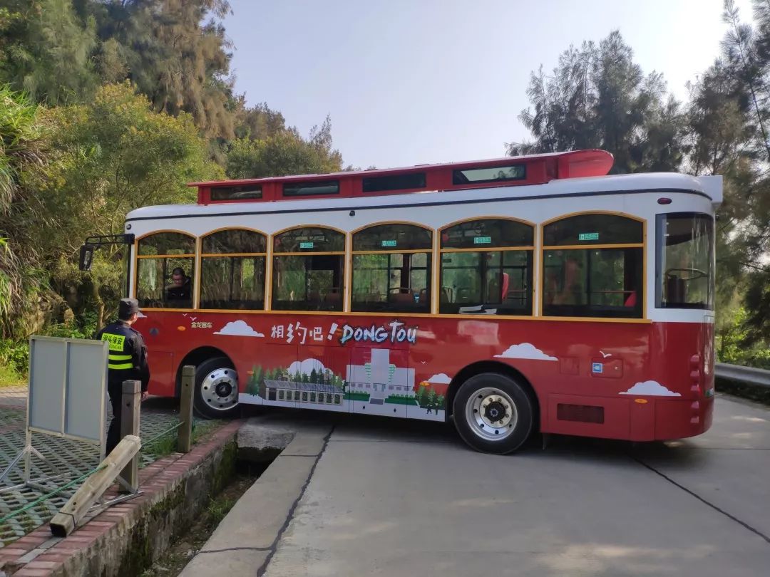 据悉,该线路今后将投入正式使用,为游客出行带来极大方便.