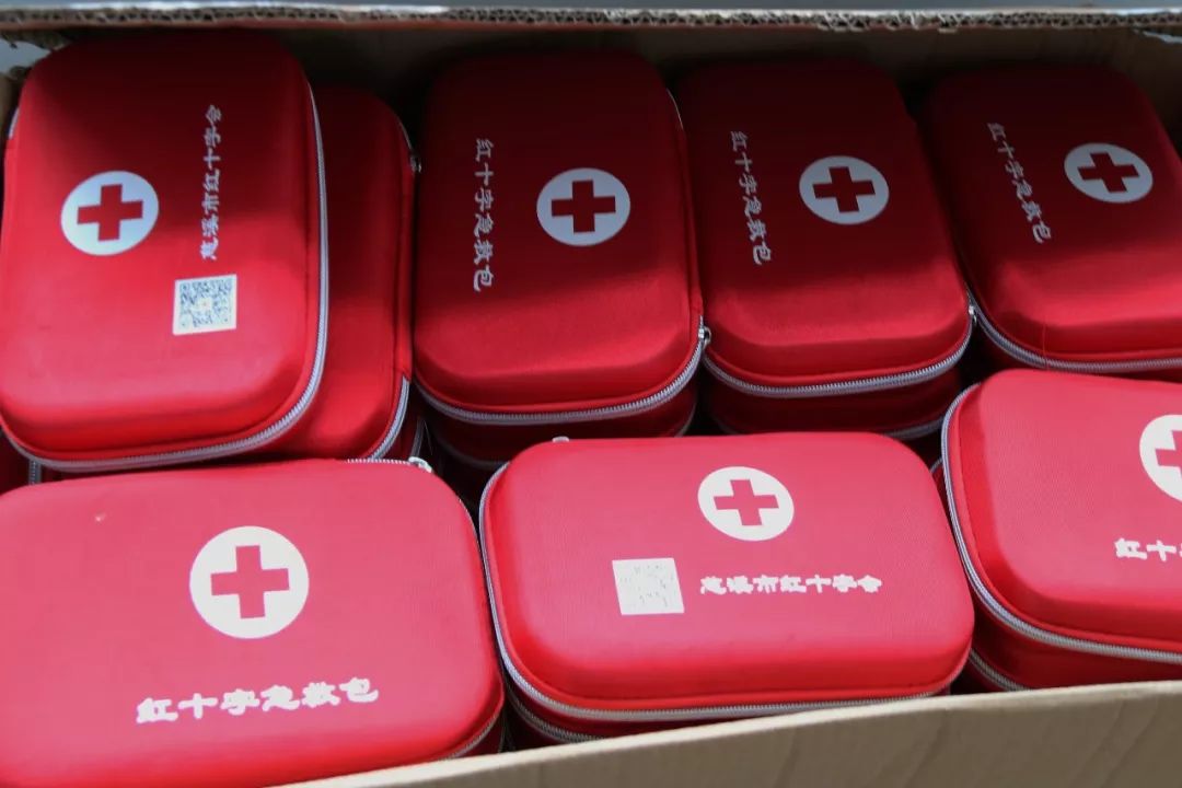 配齐有效公交急救包提升市民出行安全感