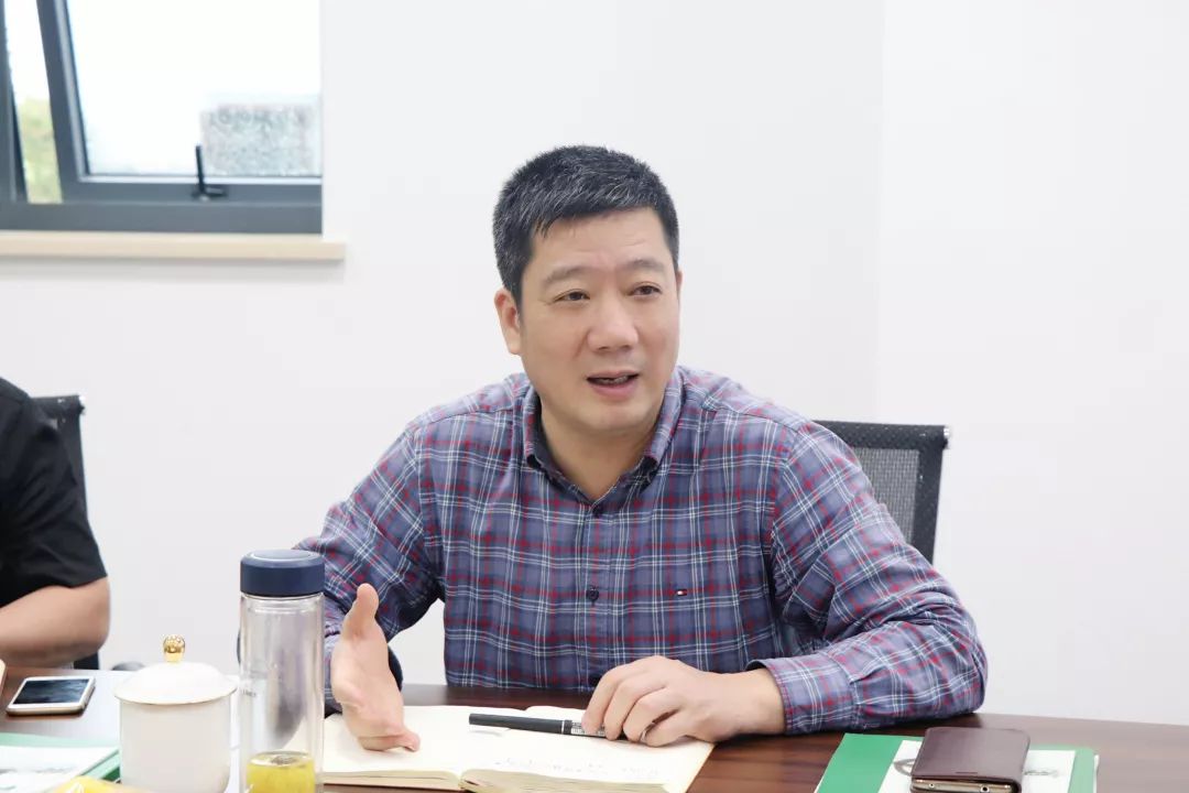 日前,市住建局党委书记,局长洪智军带队走访万源生态