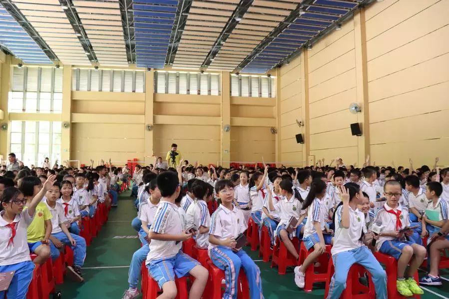 文化周末室内乐团2019校园行之走进厚街镇中心小学