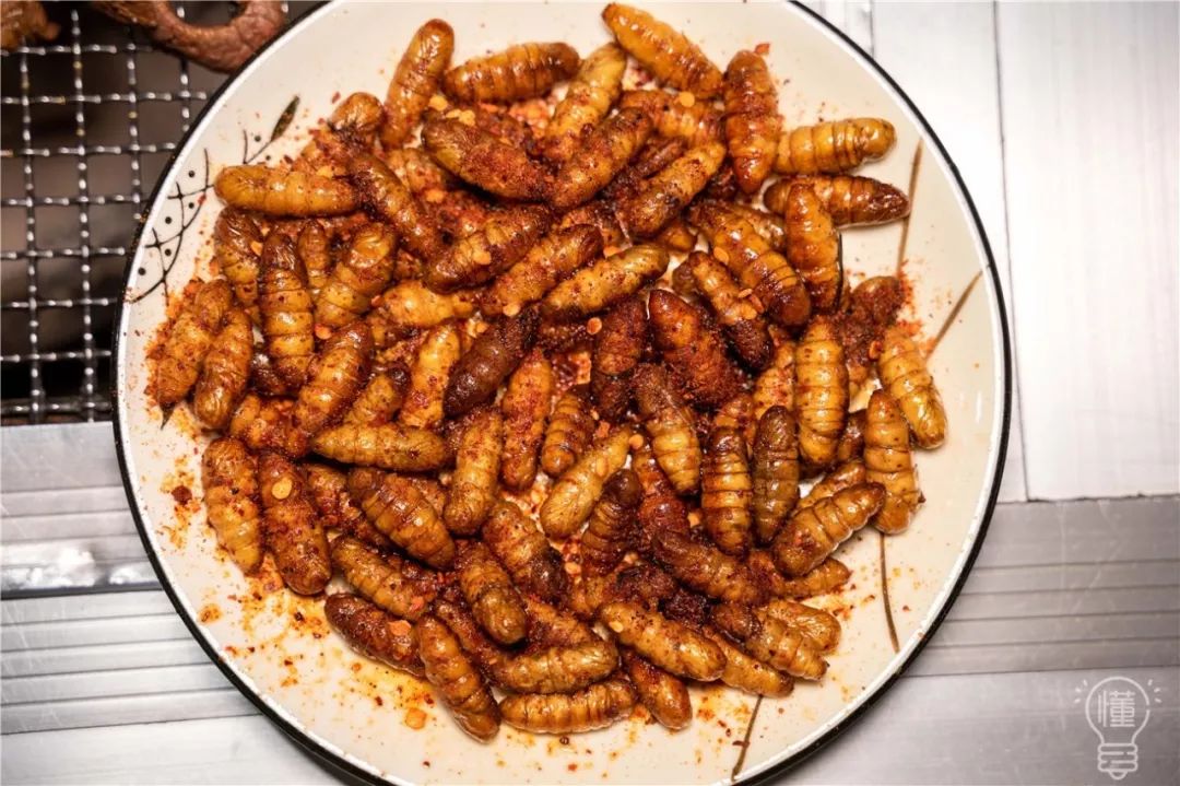驱车八十里,吃顿全虫宴!临平这家云南烧烤店,够胆才能吃!_马三